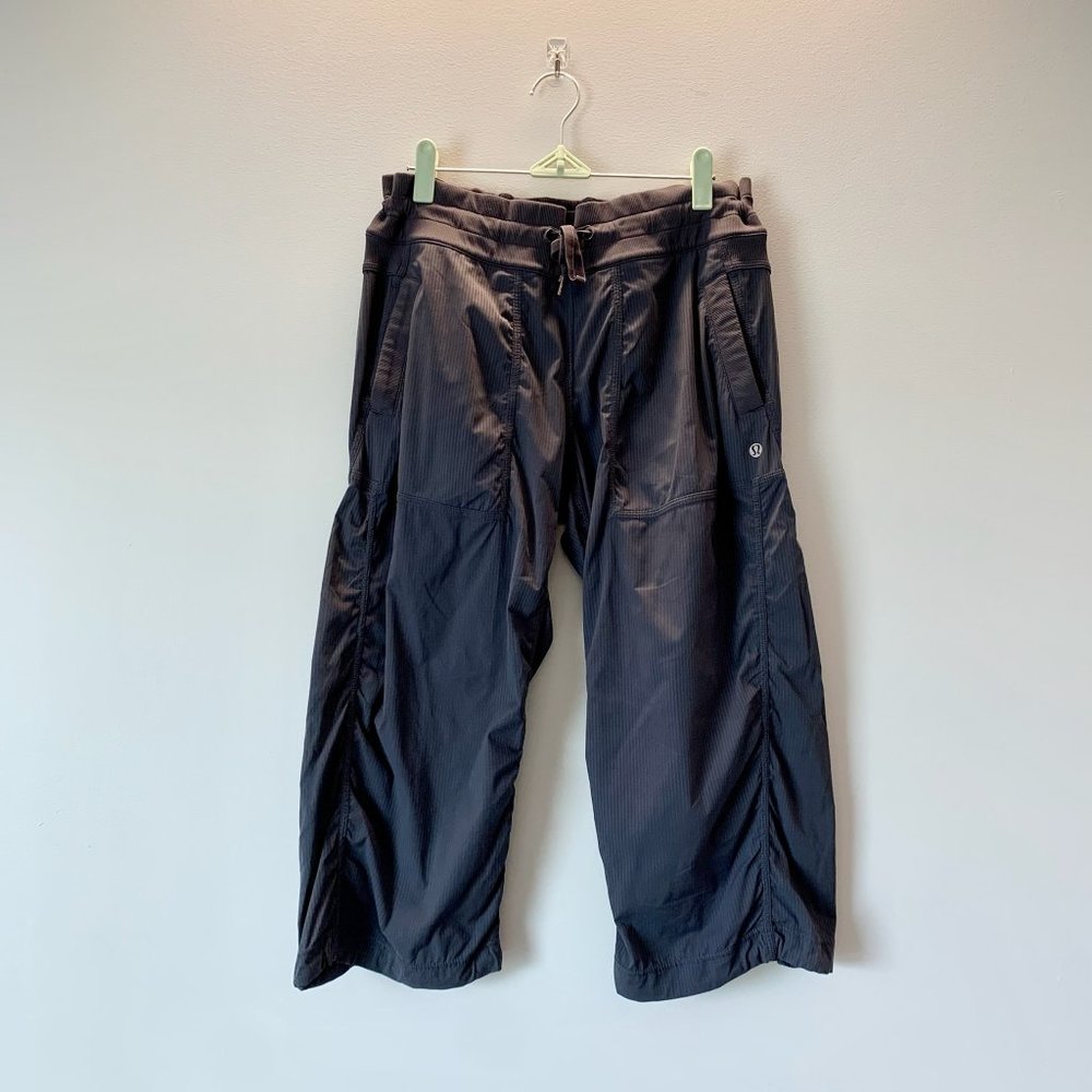 Lululemon Studio Capri Pants